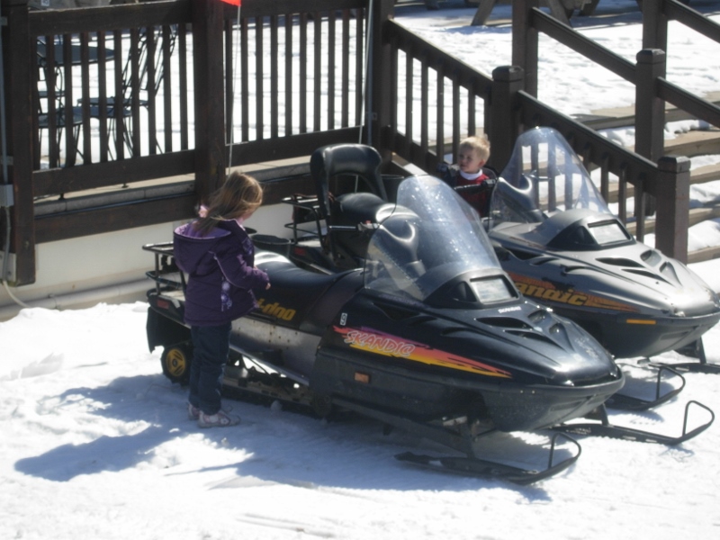 Camelback snowtubing ski 2012